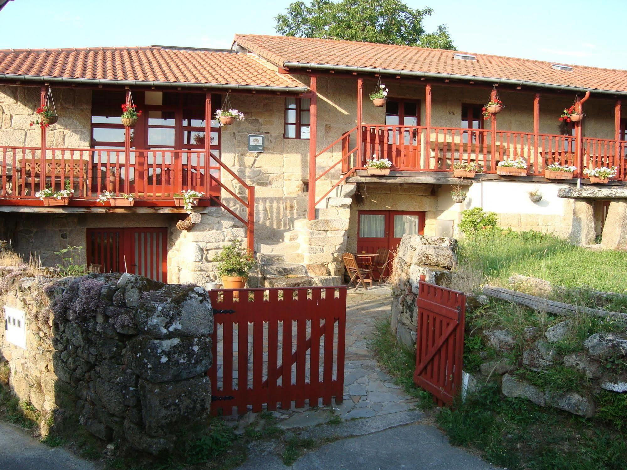 A Casa Da Eira Guest House Cerreda Exterior foto