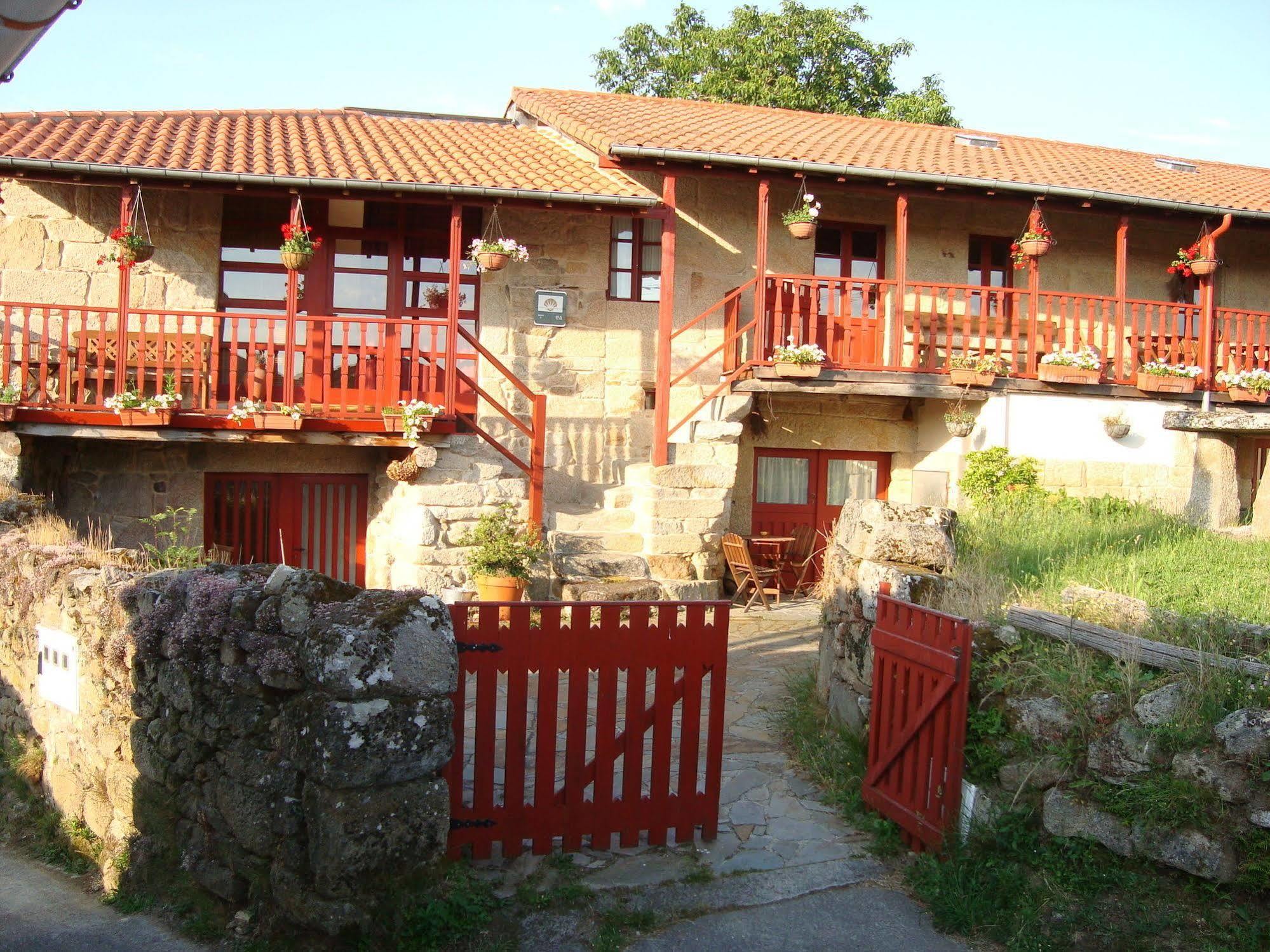 A Casa Da Eira Guest House Cerreda Exterior foto