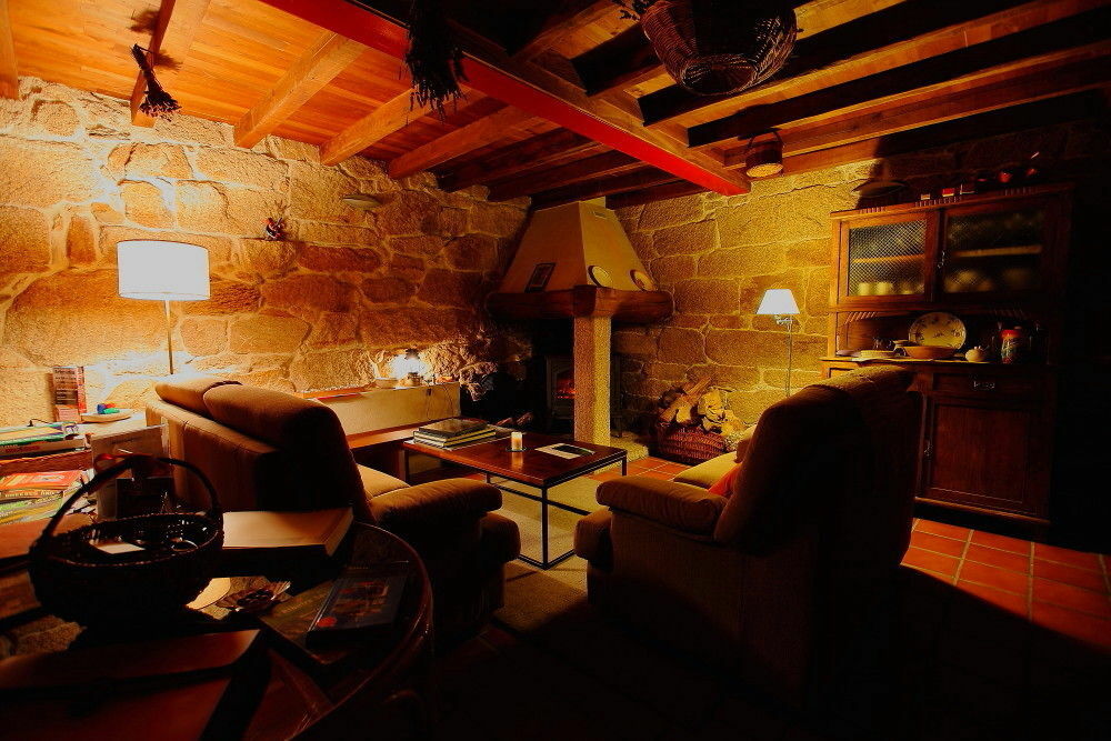 A Casa Da Eira Guest House Cerreda Exterior foto